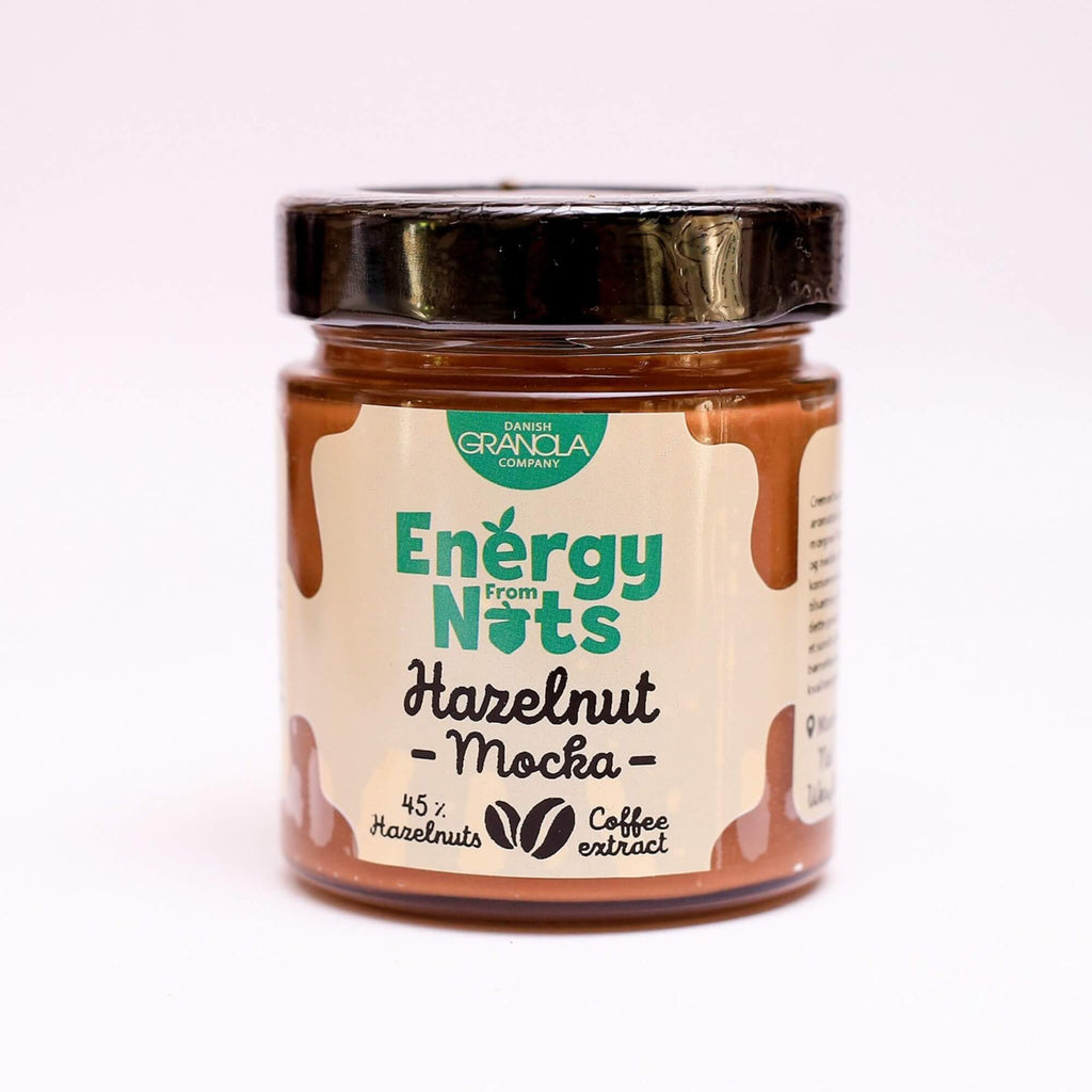 ØKO Hasselnødder & Mokka Smørpålæg fra Danish Granola Company fotograferet fra siden